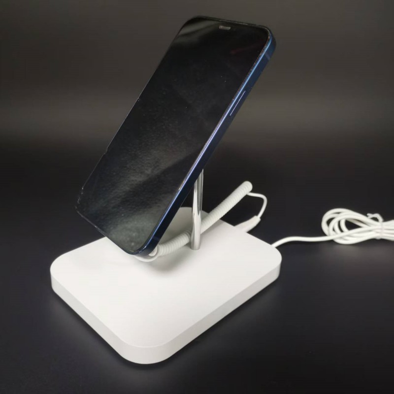 Im Laden Display von mobilen A – Controller Charging Stand Bewertung und Preis
